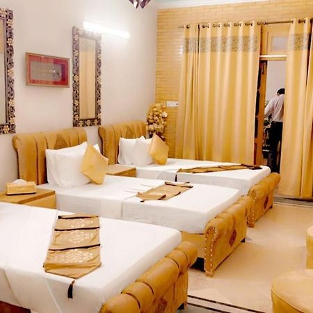 Royal Galaxy Lodge Islamabad Ngoại thất bức ảnh