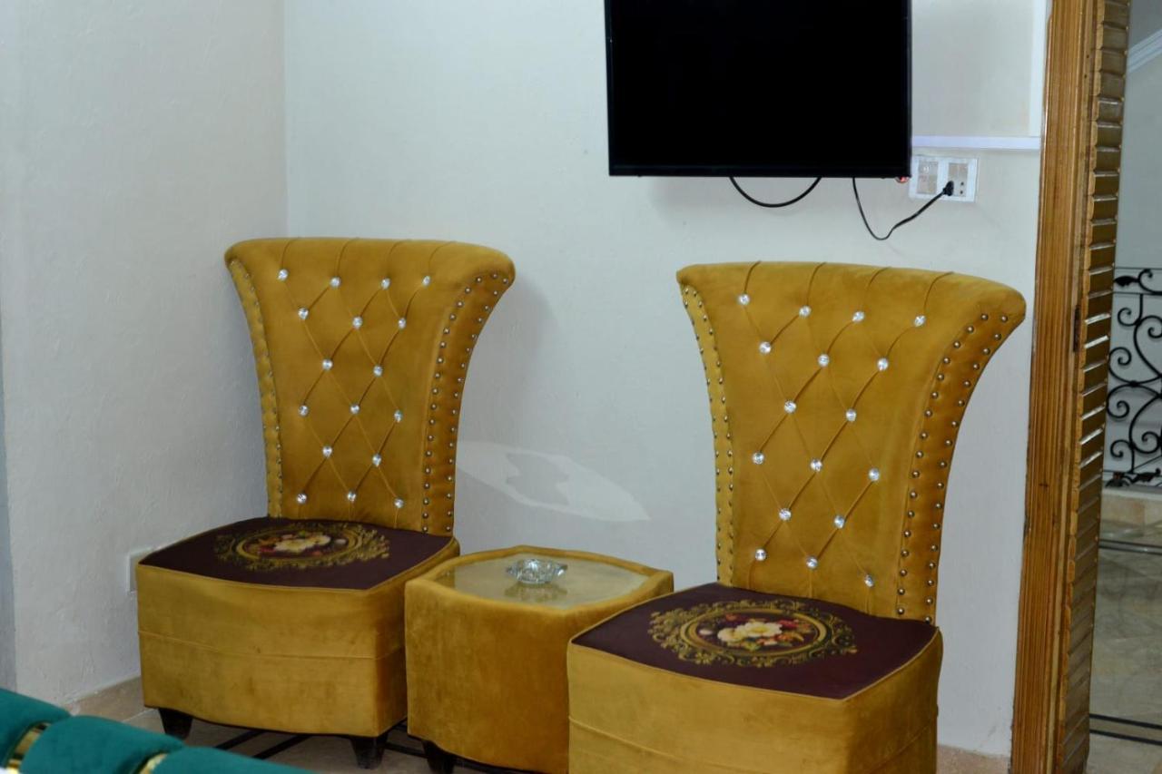 Royal Galaxy Lodge Islamabad Ngoại thất bức ảnh